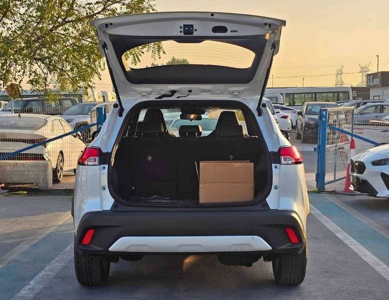 2025 Toyota Corolla Cross ELITE thumbnail 7