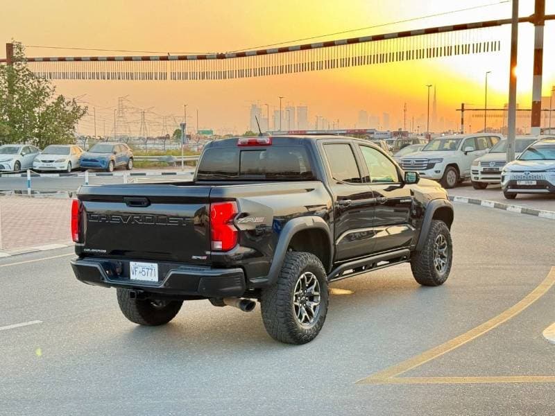 2023 Chevrolet Colorado ZR2 thumbnail 5