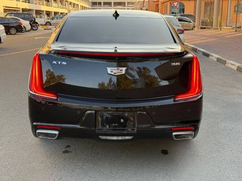 2018 Cadillac XTS LUXURY thumbnail 4