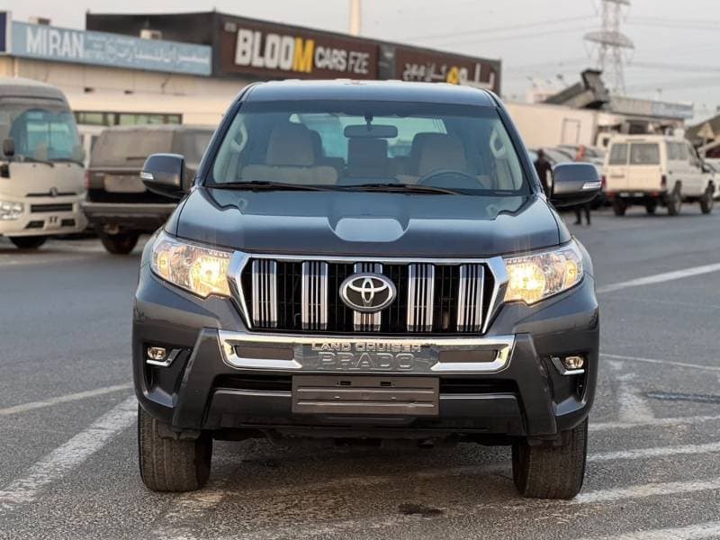2022 Toyota Prado TX L thumbnail 2