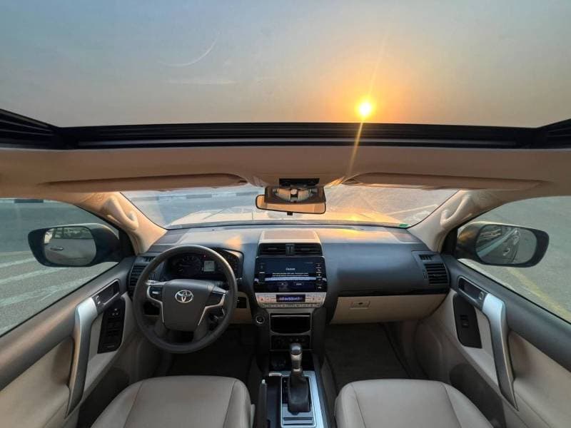 2022 Toyota Prado thumbnail 8