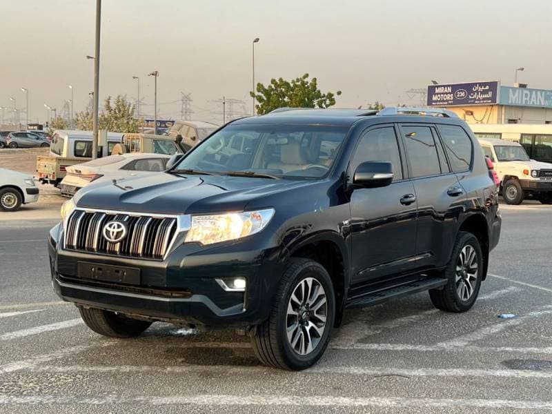 2022 Toyota Prado TX L thumbnail 3