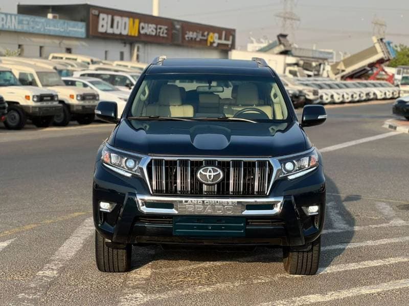 2022 Toyota Prado TX L thumbnail 2