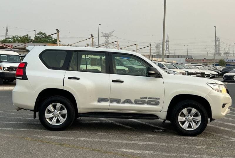2022 Toyota Prado TXL1 thumbnail 8
