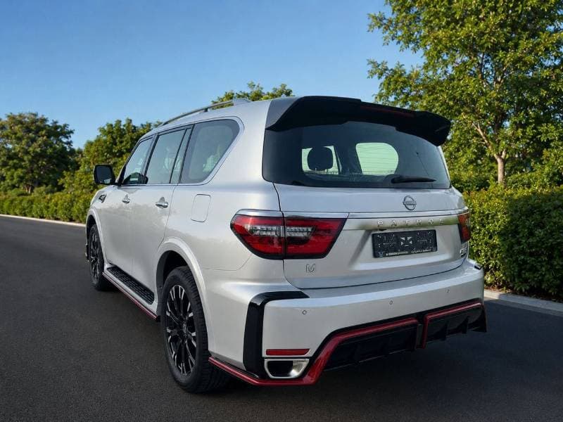 2023 Nissan Patrol NISMO thumbnail 6