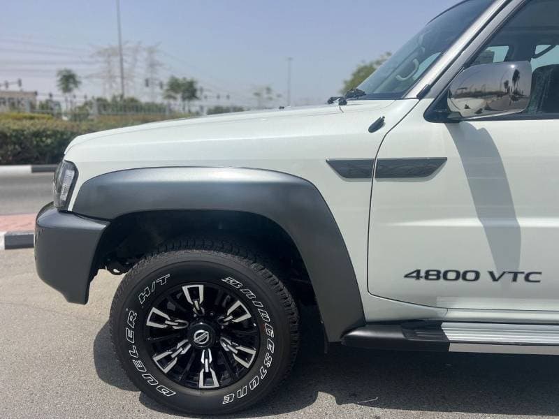 2024 Nissan Patrol SUPER SAFARI thumbnail 3