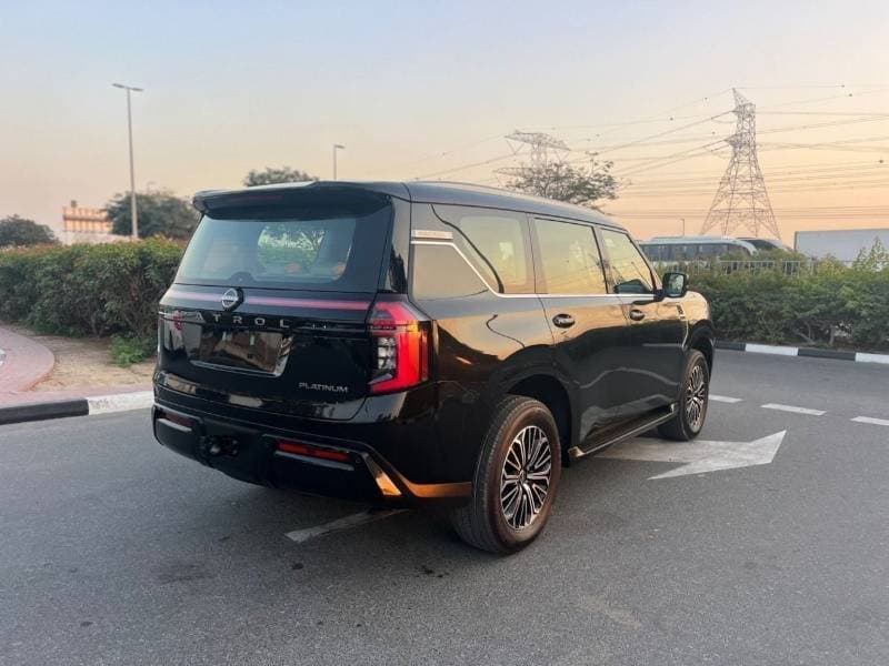 2026 Nissan Patrol SE PLATINUM CITY thumbnail 3