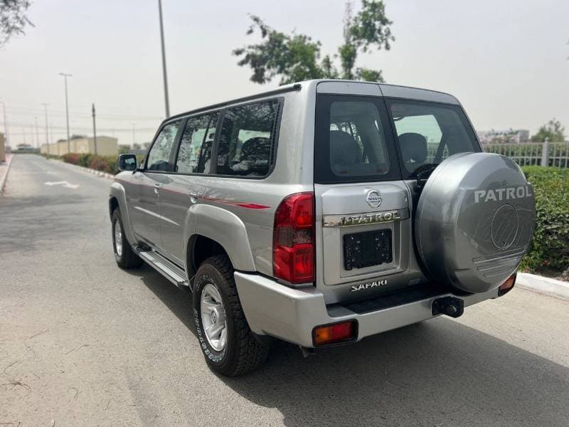 2024 Nissan Patrol SAFARI SW thumbnail 4