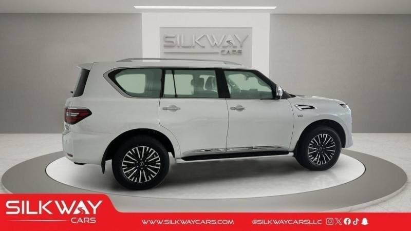 2024 Nissan Patrol LE PLATINUM CITY thumbnail 6