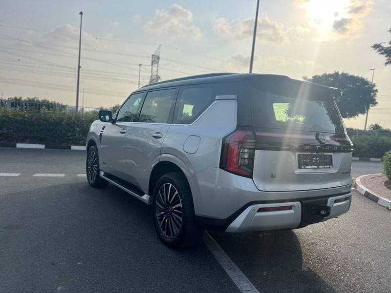 2026 Nissan Patrol LE PLATINUM CITY thumbnail 5