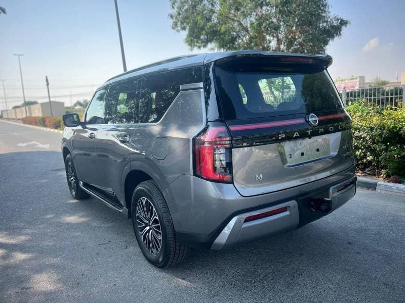 2026 Nissan Patrol SE PLATINUM CITY thumbnail 4