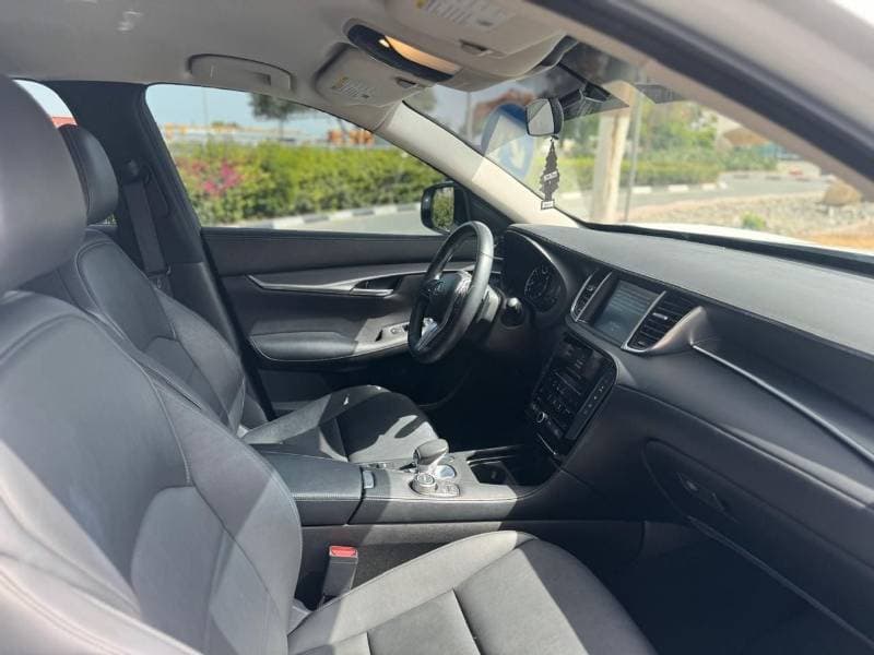 2021 Infiniti QX50 LUXE thumbnail 7