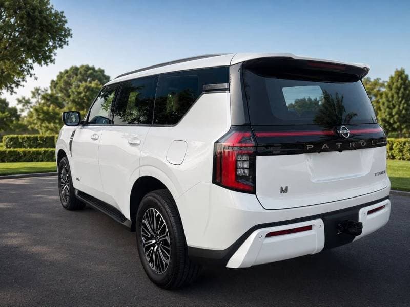 2026 Nissan Patrol LE TITANIUM thumbnail 4