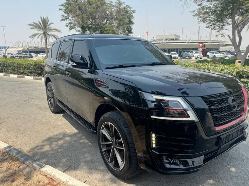 2022 Nissan Patrol LE T2 thumbnail 2