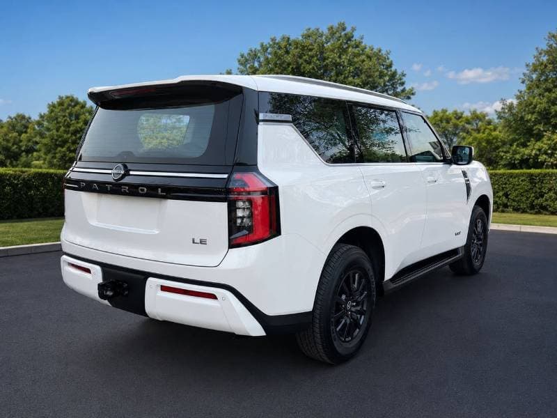2026 Nissan Patrol LE T2 thumbnail 3