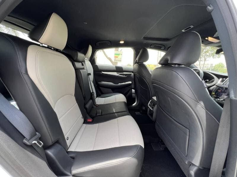 2024 Infiniti QX55 ESSENTIAL thumbnail 8