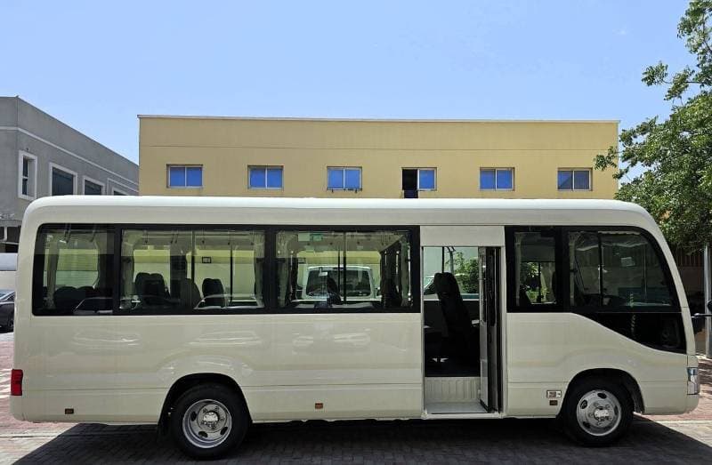 2026 Toyota Coaster thumbnail 4