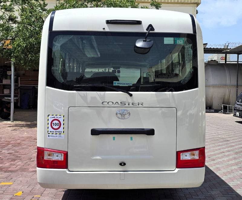 2026 Toyota Coaster thumbnail 7