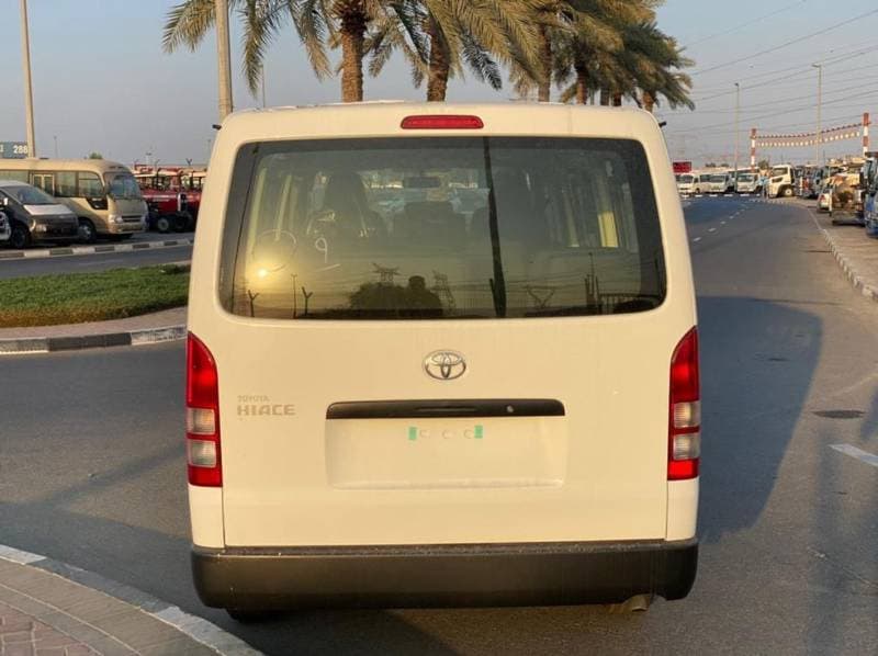 2026 Toyota Hiace GL thumbnail 4