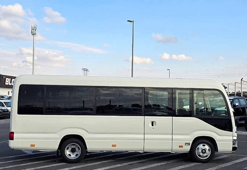 2026 Toyota Coaster thumbnail 4