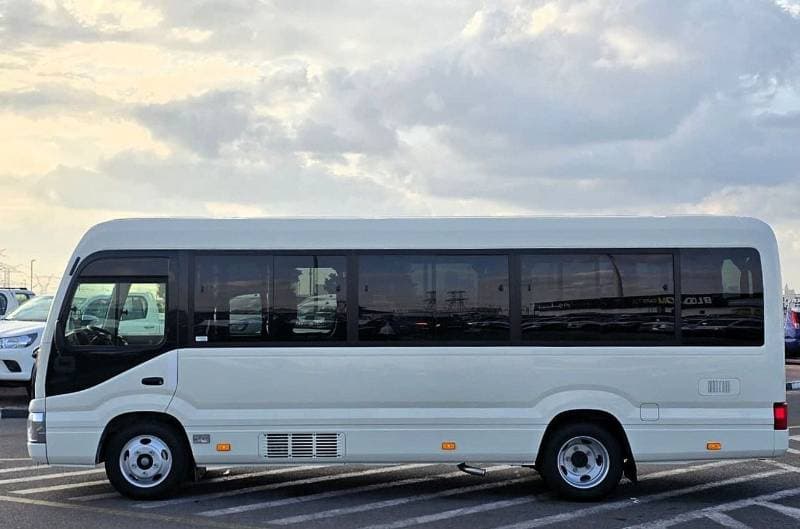 2026 Toyota Coaster thumbnail 5