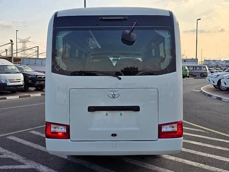 2026 Toyota Coaster thumbnail 7