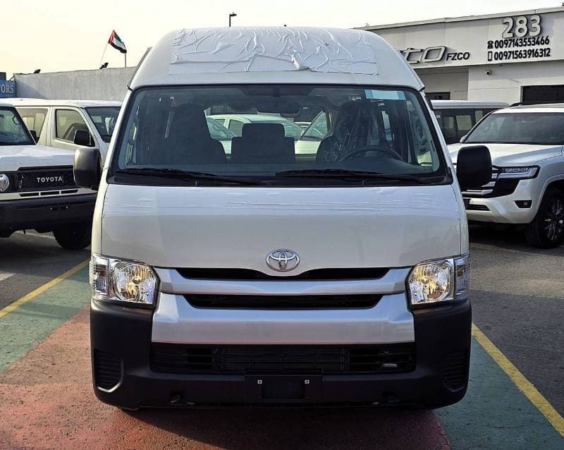 2025 Toyota Hiace GLS thumbnail 2