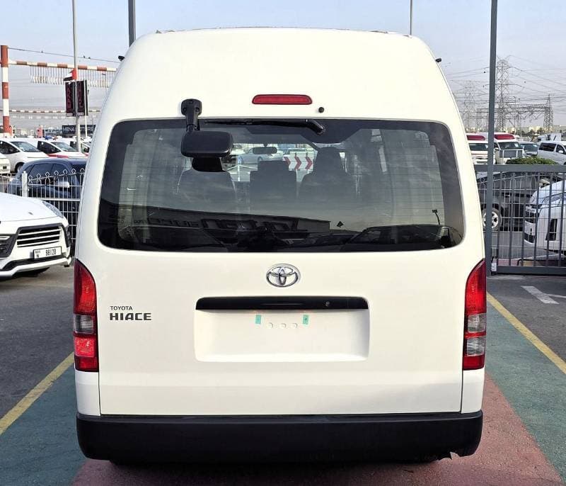 2025 Toyota Hiace GLS thumbnail 7