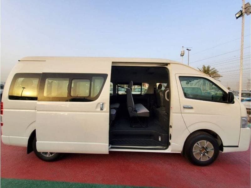 2026 Toyota Hiace GL thumbnail 5