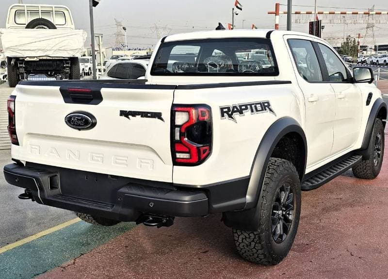 2025 Ford Ranger RAPTOR thumbnail 8