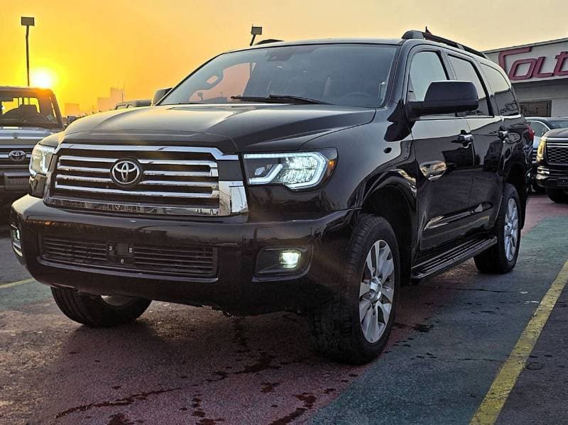 2020 Toyota Sequoia SR5