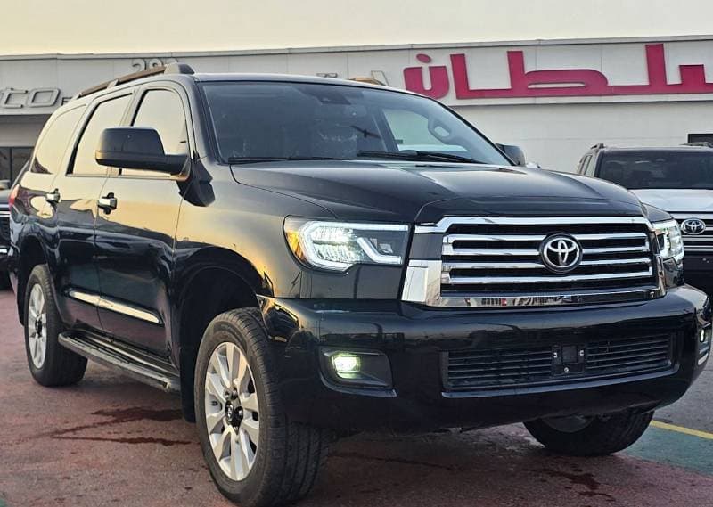 2020 Toyota Sequoia SR5 thumbnail 3