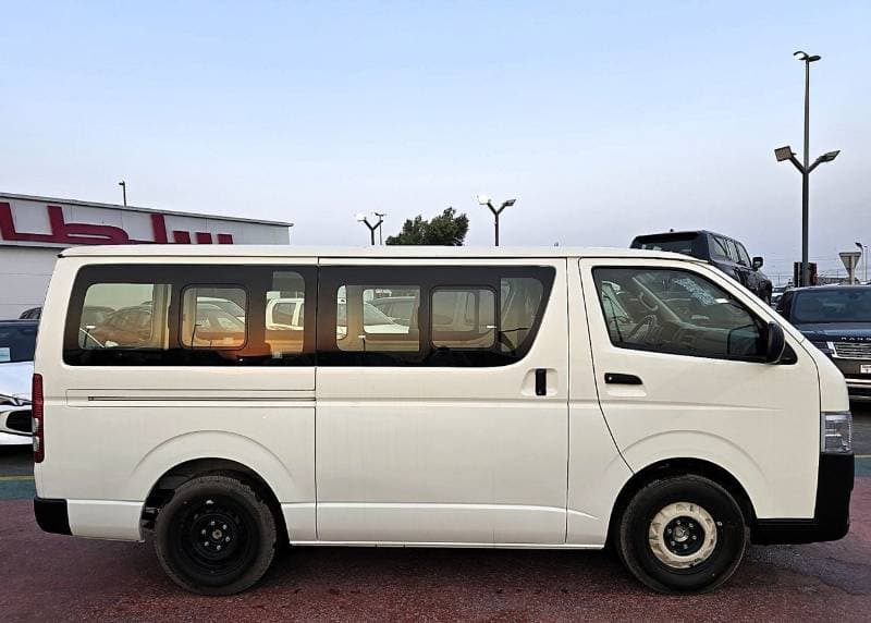 2026 Toyota Hiace thumbnail 5