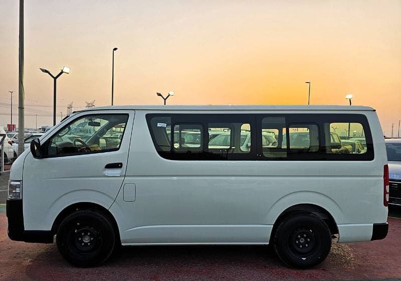 2026 Toyota Hiace thumbnail 6
