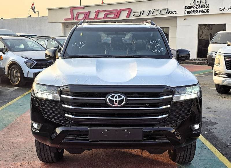 2026 Toyota Land Cruiser GXR thumbnail 2
