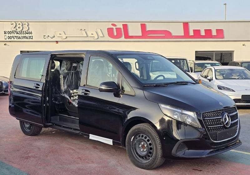 2025 Mercedes Benz V300 STANDARD thumbnail 5