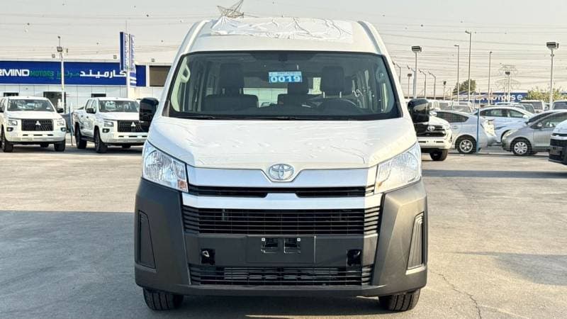 2026 Toyota Hiace thumbnail 2