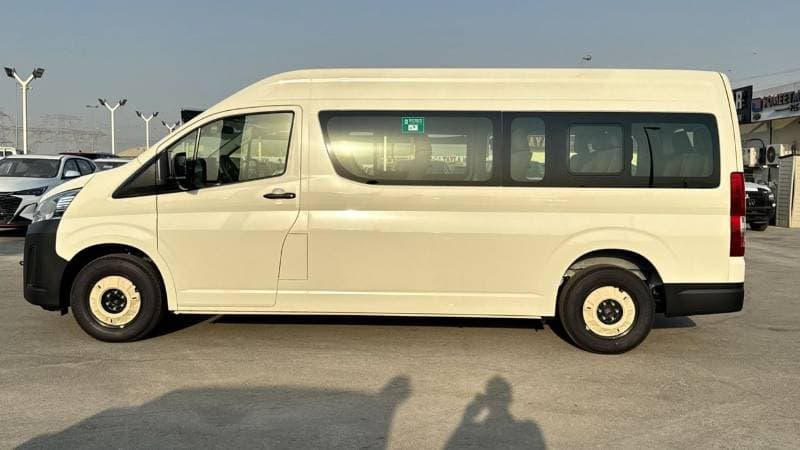 2026 Toyota Hiace DX thumbnail 4