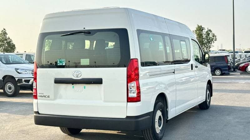 2026 Toyota Hiace DX thumbnail 5