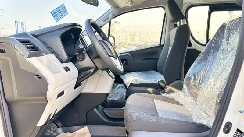 2026 Toyota Hiace DX 3.5 L , PETROL , AUTOMATIC, 13 SEATER,HIGH ROOF thumbnail 4