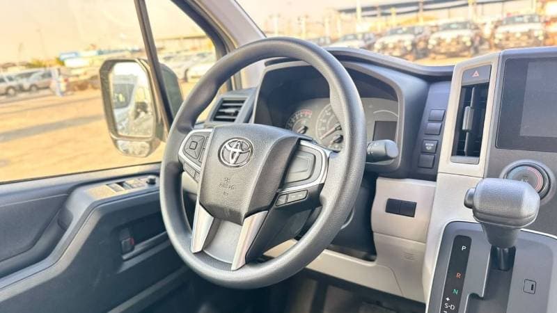 2026 Toyota Hiace DX 3.5 L , PETROL , AUTOMATIC, 13 SEATER,HIGH ROOF thumbnail 7