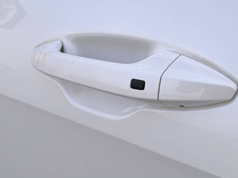 2026 Kia Sportage thumbnail 5