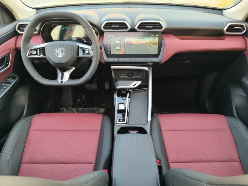 2025 MG ZS LUX thumbnail 7