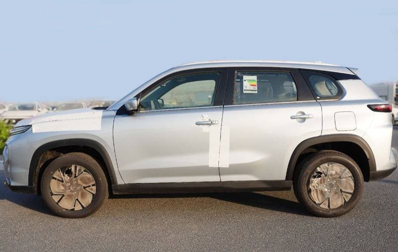 2026 Toyota Urban Cruiser GLX thumbnail 5