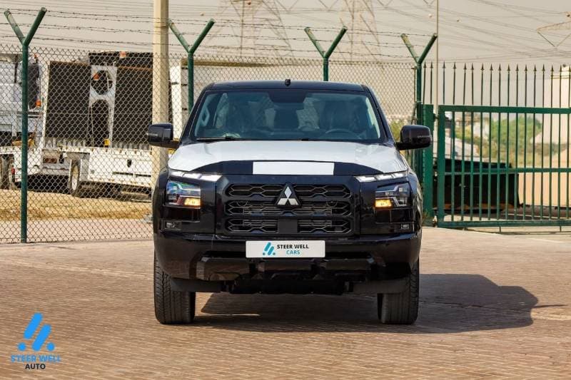 2027 Mitsubishi L200 Sportero thumbnail 3