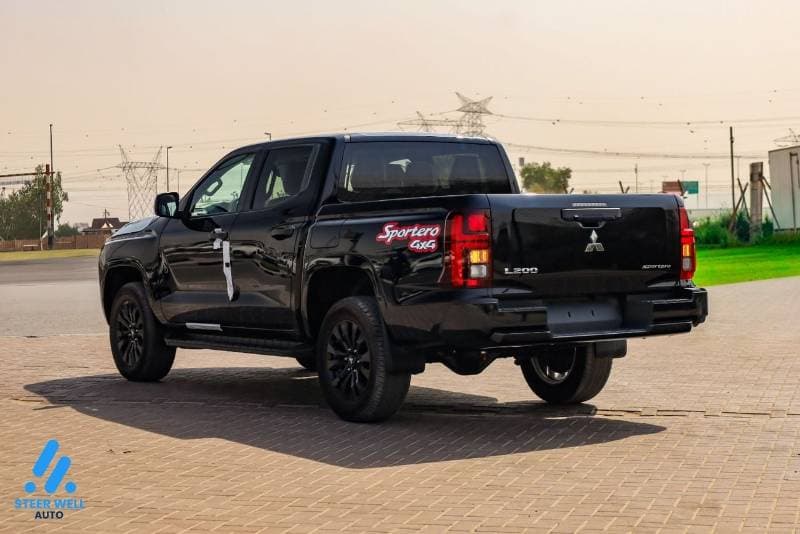 2027 Mitsubishi L200 Sportero thumbnail 6