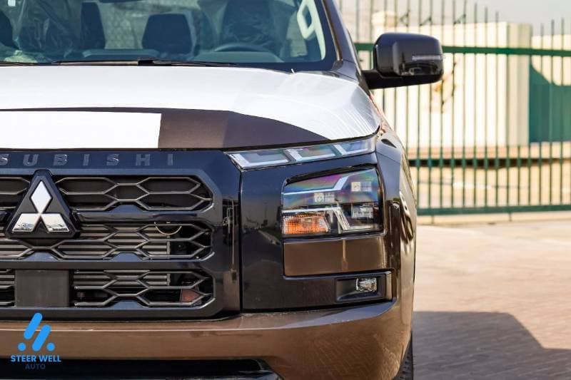 2027 Mitsubishi L200 SPORTERO thumbnail 4