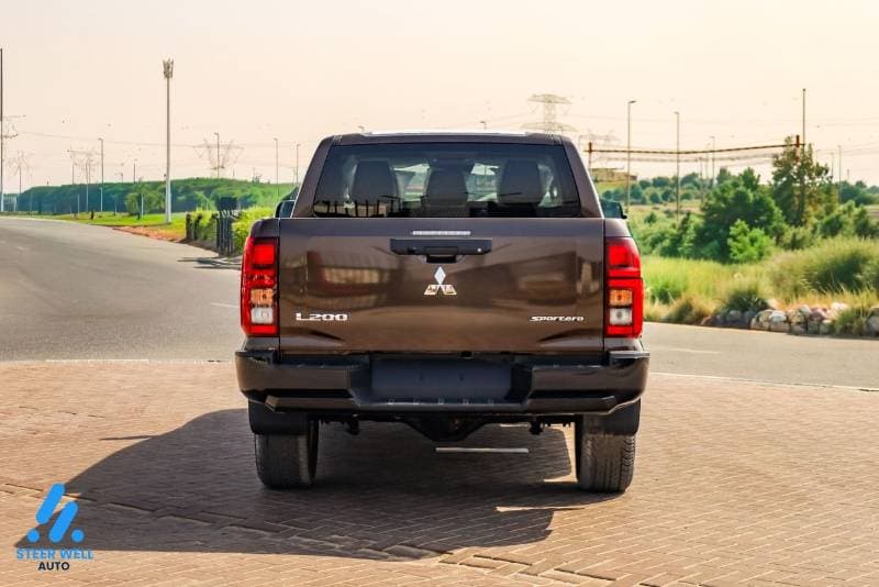 2027 Mitsubishi L200 SPORTERO thumbnail 8