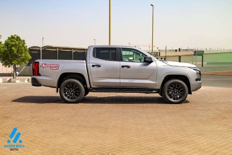 2027 Mitsubishi L200 Sportero thumbnail 7
