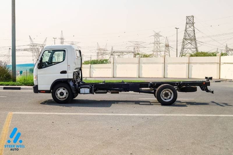2026 Mitsubishi Fuso Canter STD thumbnail 3